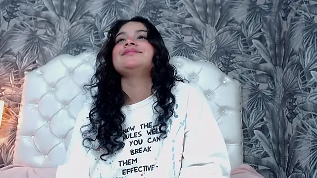 RylieRoss online show from 10/10/25, 01:21