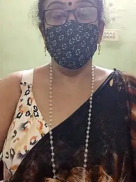 Snapshot of sweet-lotus chatting on 09/15/25, 05:07 sweet-lotus online show from 09/15/25, 05:07