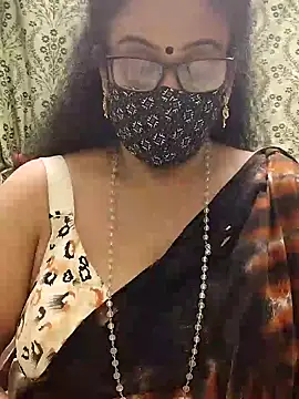 Snapshot of sweet-lotus chatting on 09/15/25, 05:35 sweet-lotus online show from 09/15/25, 05:35