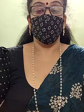 Snapshot of sweet-lotus chatting on 09/18/25, 05:31 sweet-lotus online show from 09/18/25, 05:31