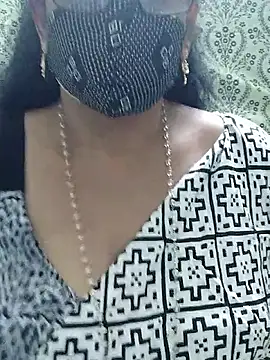 Snapshot of sweet-lotus chatting on 09/19/25, 05:02 sweet-lotus online show from 09/19/25, 05:02