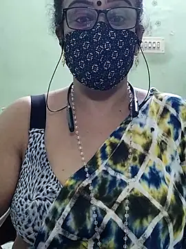 Snapshot of sweet-lotus chatting on 09/22/25, 04:03 sweet-lotus online show from 09/22/25, 04:03