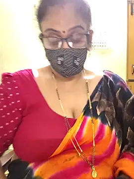 Snapshot of sweet-lotus chatting on 10/16/25, 05:30 sweet-lotus online show from 10/16/25, 05:30