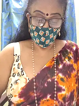 Snapshot of sweet-lotus chatting on 10/26/25, 05:30 sweet-lotus online show from 10/26/25, 05:30