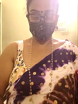 Snapshot of sweet-lotus chatting on 11/04/25, 03:27 sweet-lotus online show from 11/04/25, 03:27