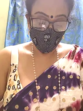 Snapshot of sweet-lotus chatting on 11/04/25, 05:01 sweet-lotus online show from 11/04/25, 05:01