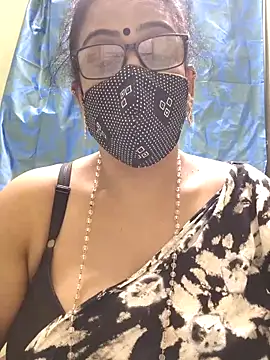 Snapshot of sweet-lotus chatting on 11/06/25, 05:14 sweet-lotus online show from 11/06/25, 05:14