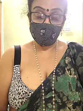 Snapshot of sweet-lotus chatting on 11/07/25, 08:58 sweet-lotus online show from 11/07/25, 08:58