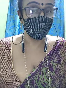 Snapshot of sweet-lotus chatting on 11/10/25, 05:23 sweet-lotus online show from 11/10/25, 05:23