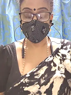 Snapshot of sweet-lotus chatting on 11/16/25, 05:40 sweet-lotus online show from 11/16/25, 05:40