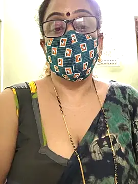 Snapshot of sweet-lotus chatting on 11/23/25, 06:24 sweet-lotus online show from 11/23/25, 06:24