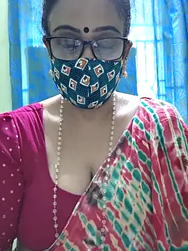 Snapshot of sweet-lotus chatting on 11/25/25, 04:12 sweet-lotus online show from 11/25/25, 04:12