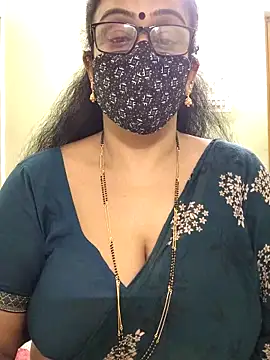 Snapshot of sweet-lotus chatting on 12/05/25, 05:16 sweet-lotus online show from 12/05/25, 05:16