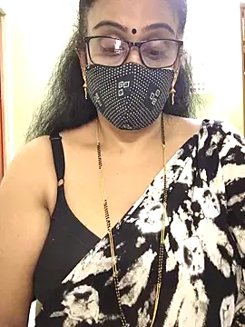 sweet-lotus online show from 12/16/25, 04:12