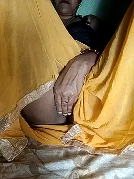 Snapshot of Hotty-Monaa chatting on 11/10/25, 04:50 Hotty-Monaa online show from 11/10/25, 04:50