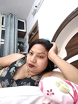Snapshot of Cute-Janvi20 chatting on 04/08/26, 06:41 Cute-Janvi20 online show from 04/08/26, 06:41