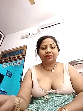 Snapshot of Cute-Janvi20 chatting on 04/13/26, 08:53 Cute-Janvi20 online show from 04/13/26, 08:53