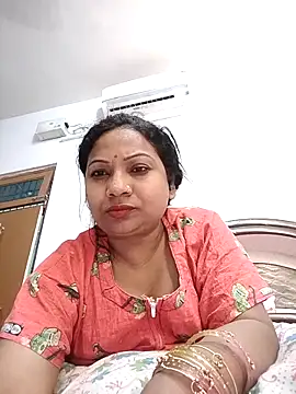 Snapshot of Cute-Janvi20 chatting on 04/14/26, 05:30 Cute-Janvi20 online show from 04/14/26, 05:30