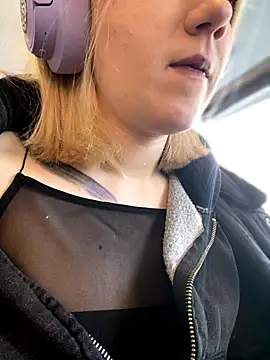 Cherry   Blossom online show from 10/17/25, 11:02