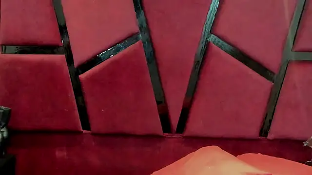 AlliceJelany online show from 11/13/25, 07:24