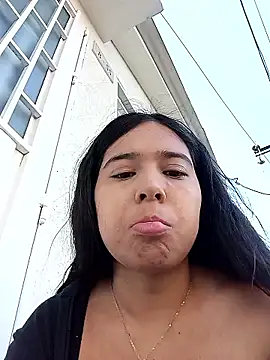 Snapshot of VioletaBliss1 chatting on 01/09/26, 12:08 VioletaBliss1 online show from 01/09/26, 12:08