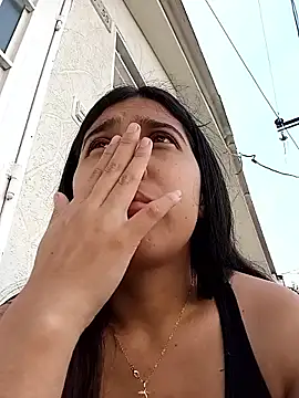 Snapshot of VioletaBliss1 chatting on 01/14/26, 12:22 VioletaBliss1 online show from 01/14/26, 12:22