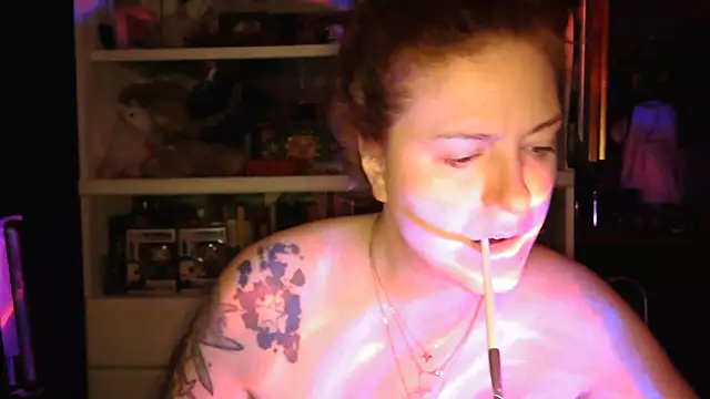 Snapshot of RasheleErotica chatting on 11/10/25, 02:54 RasheleErotica online show from 11/10/25, 02:54