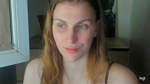 JuliaMuuun online show from 07/02/26, 11:22
