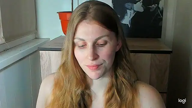 JuliaMuuun online show from 07/15/26, 08:47