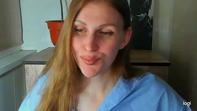 JuliaMuuun online show from 07/17/26, 07:08