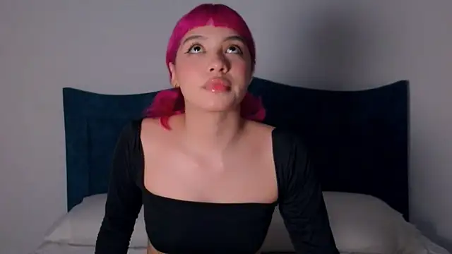 angelinhaaa online show from 12/03/25, 02:41