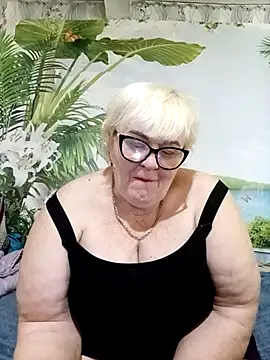 VioletSweet5566 online show from 04/01/26, 11:22