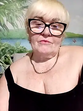 VioletSweet5566 online show from 04/01/26, 06:16