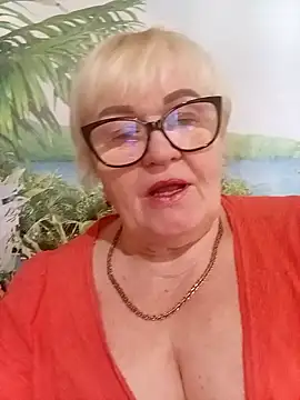 VioletSweet5566 online show from 04/14/26, 09:37