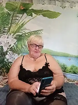 VioletSweet5566 online show from 07/18/26, 07:56