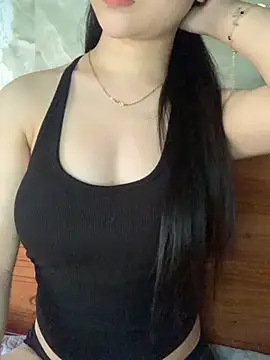 Lyly11 online show from 11/24/25, 02:22