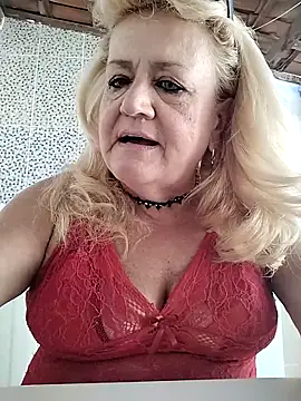 Snapshot of Belladama61 chatting on 12/20/25, 05:20 Belladama61 online show from 12/20/25, 05:20