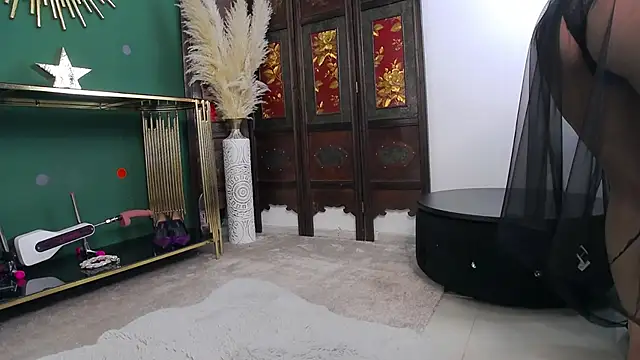 NatashaIvacenko online show from 12/02/25, 04:07