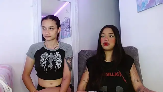 reina reina online show from 02/23/26, 01:36