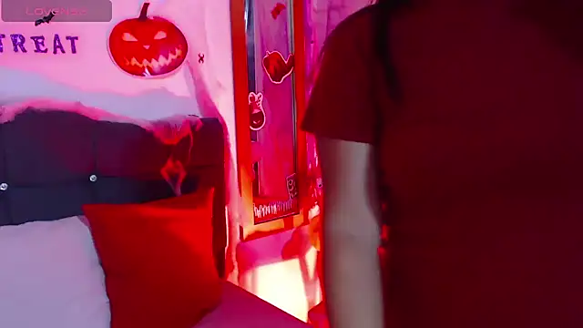 SamantaSweett  online show from 10/16/25, 01:01