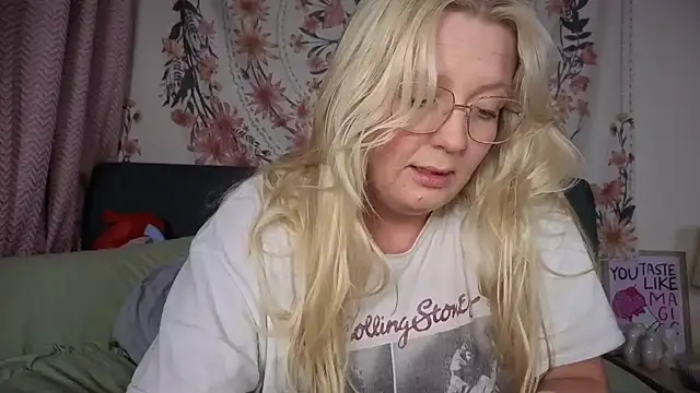 Snapshot of Daisyxoxo_ chatting on 01/31/26, 09:13 Daisyxoxo online show from 01/31/26, 09:13