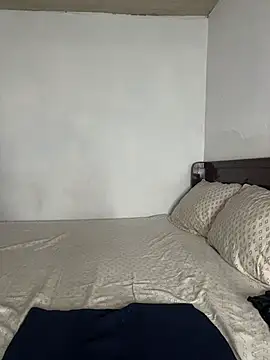  foreigntitts online show from 01/15/26, 08:56