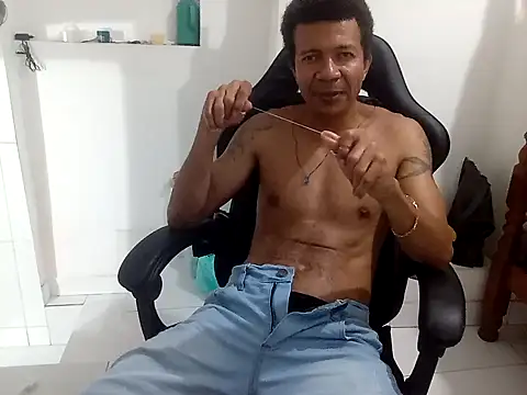 moreno25centimetro online show from 10/12/25, 07:57