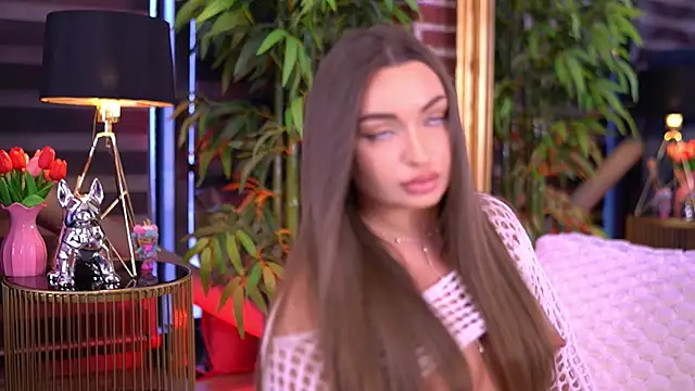 Snapshot of MillaSerene chatting on 02/16/26, 06:20 MillaSerene online show from 02/16/26, 06:20