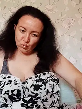 Snapshot of Velvet3451 chatting on 09/21/25, 12:51 Velvet3451 online show from 09/21/25, 12:51