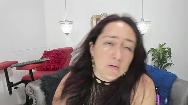 Snapshot of naughty_milf_esmeralda chatting on 07/17/26, 02:29 naughty milf esmeralda online show from 07/17/26, 02:29