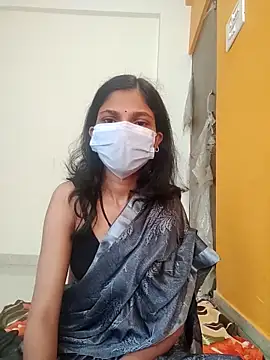 Shivani2002 online show from 12/16/25, 01:32