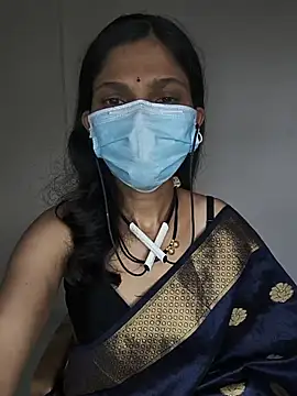 Shivani2002 online show from 06/04/26, 09:37