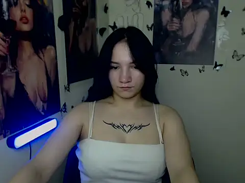 Em7MaA online show from 12/05/25, 07:32