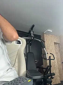 Mister Obsession online show from 10/31/25, 07:04